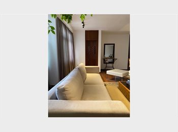 Roomgo BR - Quarto DCE Confortável, Belo Horizonte - R$ 2.000 Por mês