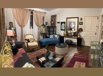 Roomgo BR - Quarto em área nobre e central, Curitiba - R$ 1.950 Por mês