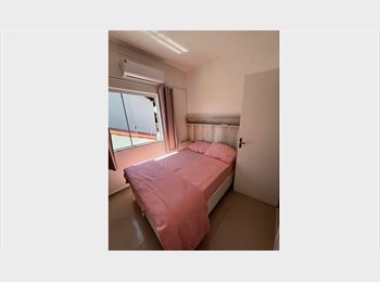 Roomgo BR - Quarto disponível para mulheres - Ingleses, Florianópolis, Florianópolis - R$ 1.850 Por mês
