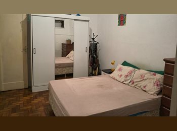 Roomgo BR - Vaga na Lapa: Quarto com Varanda Privativa, Lapa - R$ 1.300 Por mês