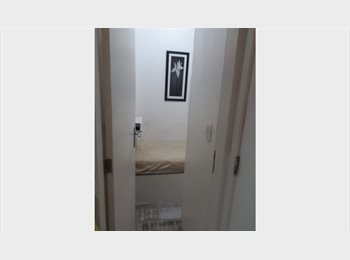 Roomgo BR - Aluguel de quarto para executivos em Copacabana, Ipanema - R$ 1.700 Por mês