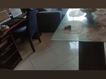 Roomgo BR - Quarto para Alugar, Itaquaquecetuba - R$ 700 Por mês