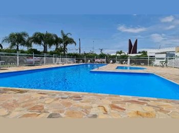 Roomgo BR - Quarto por DIÁRIA ou MENSAL em condomínio fechado, Florianópolis - R$ 1.200 Por mês