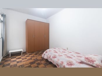 Roomgo BR - ALUGO QUARTO PERTO TICEN PARA MULHER, Florianópolis - R$ 1.700 Por mês