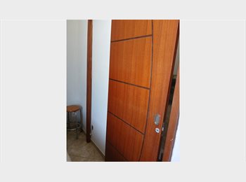 Roomgo BR - Aluga -se excelente Quarto, Cidade Nova - R$ 950 Por mês