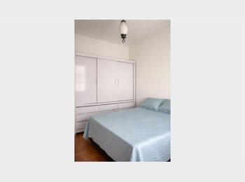 Roomgo BR - Quarto vago em Botafogo, Humaitá - R$ 1.800 Por mês