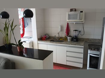 Roomgo BR - Quarto de solteiro, Uberlândia - R$ 900 Por mês