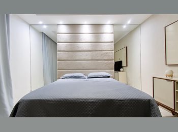 Roomgo BR - Quarto para moça solteira e responsavel, Taguatinga - R$ 2.000 Por mês