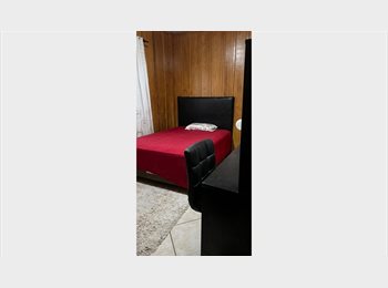 Roomgo BR - Quarto individual, Blumenau - R$ 4.200 Por mês