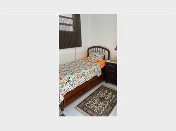 Roomgo BR - Quarto em Icarai, Niterói - R$ 847 Por mês