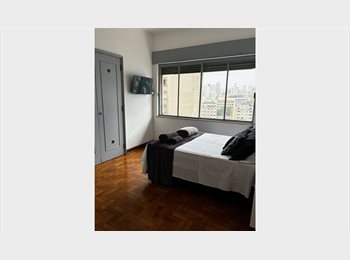 Roomgo BR - Quarto confortavel e amplo no centro de SP, Santa Cecilia - R$ 2.100 Por mês