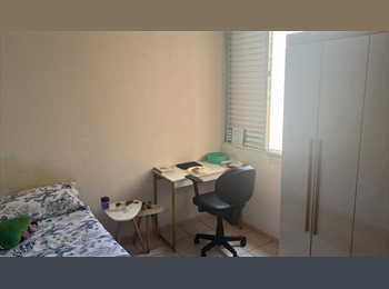 Roomgo BR - HOSTEL PARA POUSADA OU MORADIA MENSAL, BAIRRO TRANQUILO,  DIARIA, SEMANL OU MENSAL., Santos - R$ 1.000 Por mês