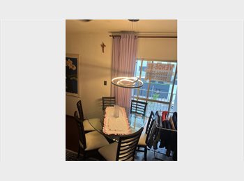 Roomgo BR - Bairro Atiradores, Joinville - R$ 1.100 Por mês