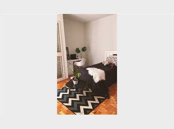 Roomgo BR - Quarto feminino Lourdes com varanda, Belo Horizonte - R$ 1.600 Por mês