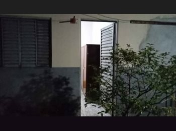 Roomgo BR - Alugo Quartos individuais, Araçatuba - R$ 600 Por mês