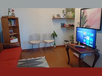 Roomgo BR - Studio Urbano no coração do Rio, Lapa - R$ 2.500 Por mês
