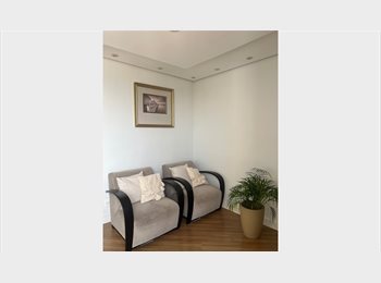 Roomgo BR - Quarto para Locação em Apartamento Compartilhado – São Bernardo do Campo, São Bernardo do Campo - R$ 1.500 Por mês