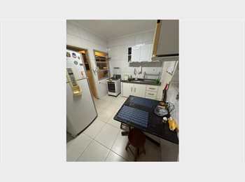 Roomgo BR - Quarto Grande para Aluguel em Pinheiros-SP, Pinheiros - R$ 3.000 Por mês
