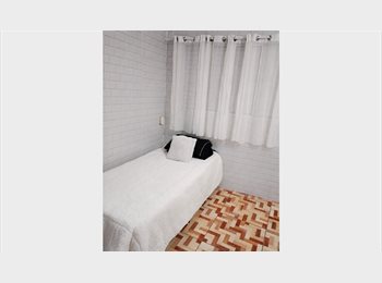 Roomgo BR - Kitnet mobiliada - Itapevi, Carapicuíba - R$ 985 Por mês