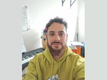 Roomgo BR - Jorge Hernández - 34 - Maracanã