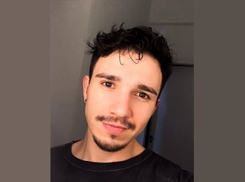 Roomgo BR - Leandro Squiavenato de Lima - 26 - Porto Alegre