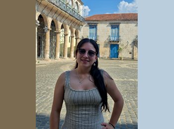 Roomgo BR - Yessica - 23 - Maracanã