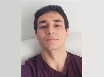 Roomgo BR - Vinicius  - 25 - Florianópolis
