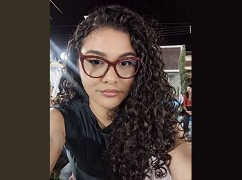 Roomgo BR - Sara - 19 - Curitiba