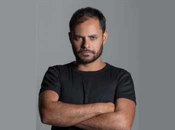 Roomgo BR - Adriano - 39 - Santa Cecilia