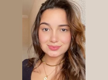 Roomgo BR - Brenda - 27 - Taguatinga