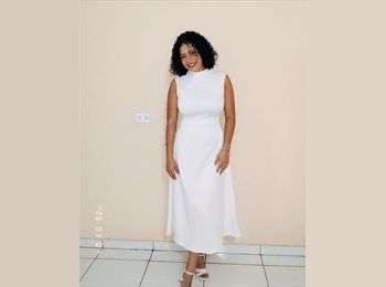 Roomgo BR - Ana Paula  - 18 - Brasília