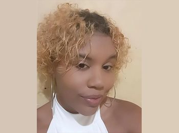 Roomgo BR - Manuela - 32 - Recife