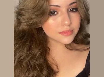 Roomgo BR - Ana Clara - 20 - Belo Horizonte