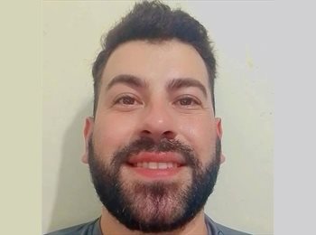 Roomgo BR - Moisés - 34 - Florianópolis