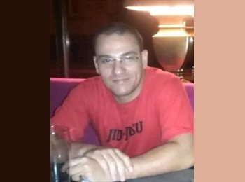 Roomgo BR - Anderson - 47 - Lapa