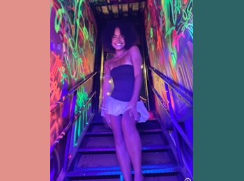 Roomgo BR - Rayhanee - 25 - Copacabana