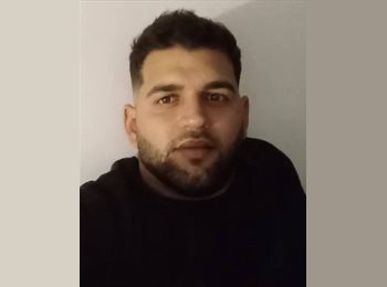 Roomgo BR - Alejandro - 32 - Curitiba