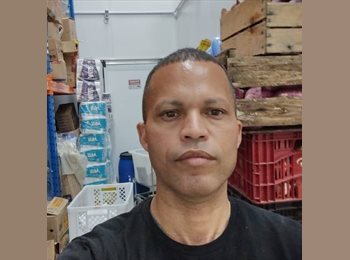 Roomgo BR - Jose - 46 - Florianópolis