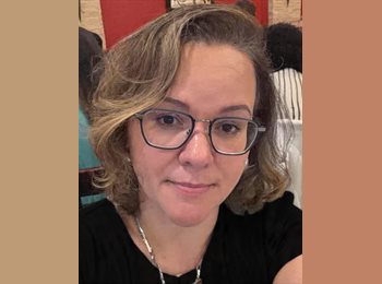 Roomgo BR - Verusca - 45 - Santos