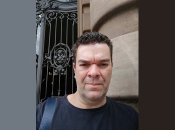 Roomgo BR - Samuel - 55 - Santana