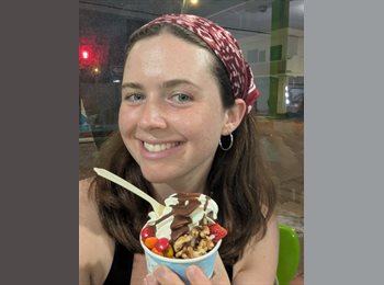 Roomgo BR - Maíra Siemon Kleba - 25 - Florianópolis