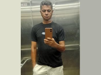 Roomgo BR - Elias - 45 - Serra