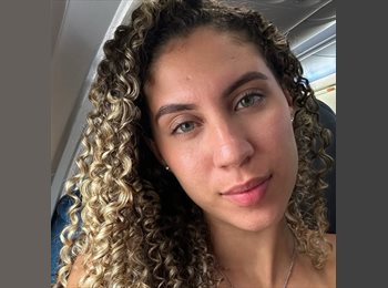 Roomgo BR - Isabelle - 23 - Maracanã