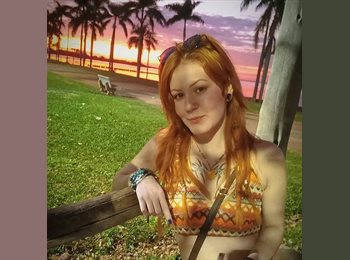 Roomgo BR - Clara - 26 - Florianópolis