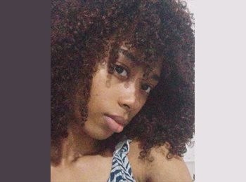 Roomgo BR - Evelin Silva Ventura - 19 - Salvador