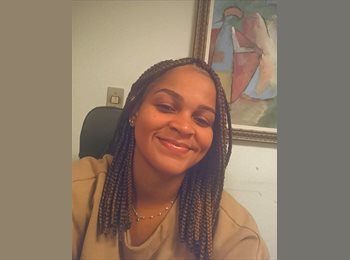 Roomgo BR - Julia - 23 - Butantã