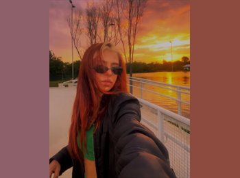 Roomgo BR - Renata - 26 - Ipanema