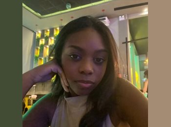 Roomgo BR - Yasmin - 21 - Santo André