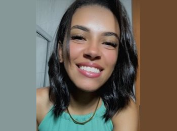 Roomgo BR - Caroline silva  - 23 - Contagem