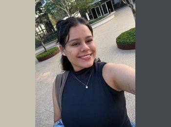 Roomgo BR - Sthefani - 27 - Brasília